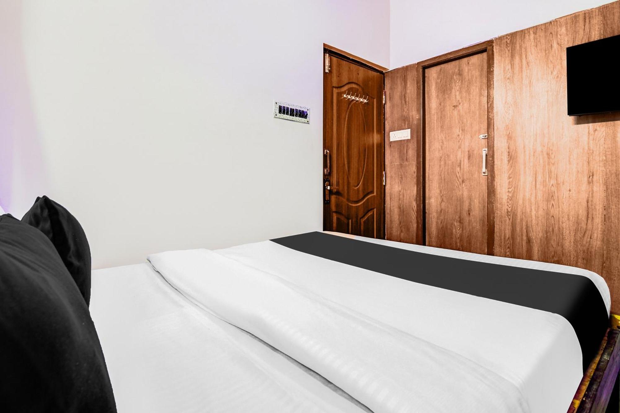 Super Hotel O Jessore Road Kolkata Formerly Skyline Serenity Nager Bazaar Eksteriør bilde